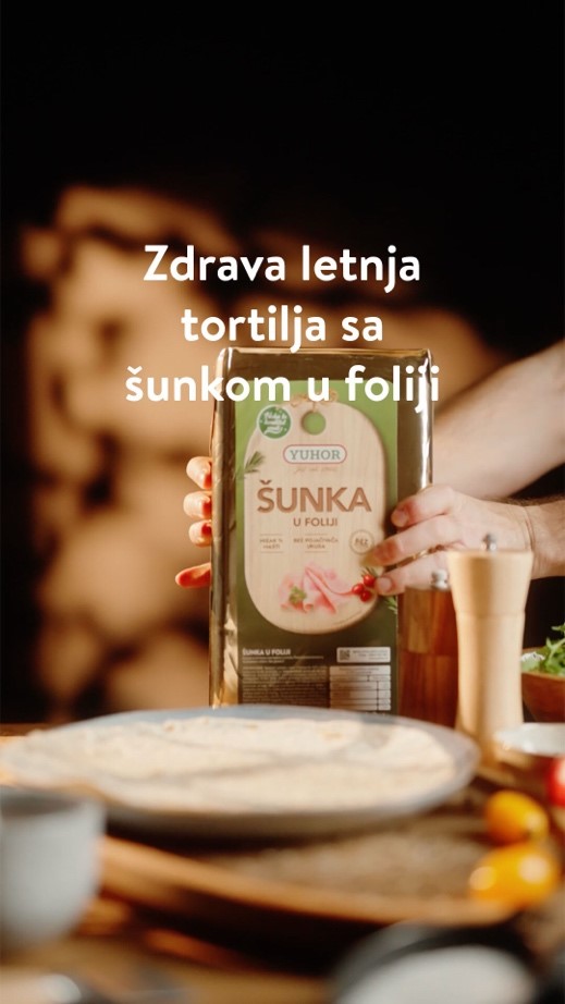 Tortilja sa šunkom u foliji i svežim povrćem